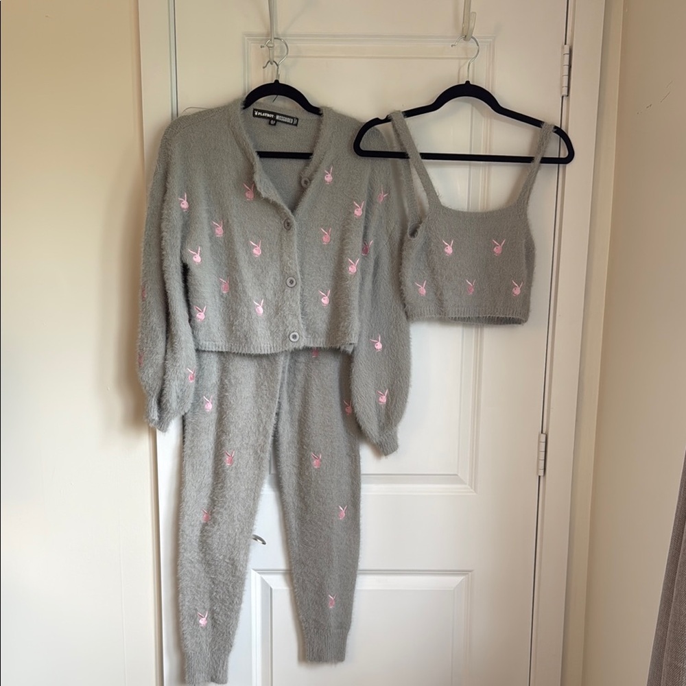 Fuzzy 3-Piece PLAYBOY Gray and Pink Lounge Set w allover embroiders bunny logo